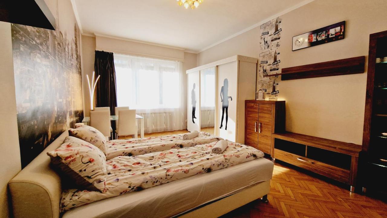 Parliament View Apartment Budapest Eksteriør billede